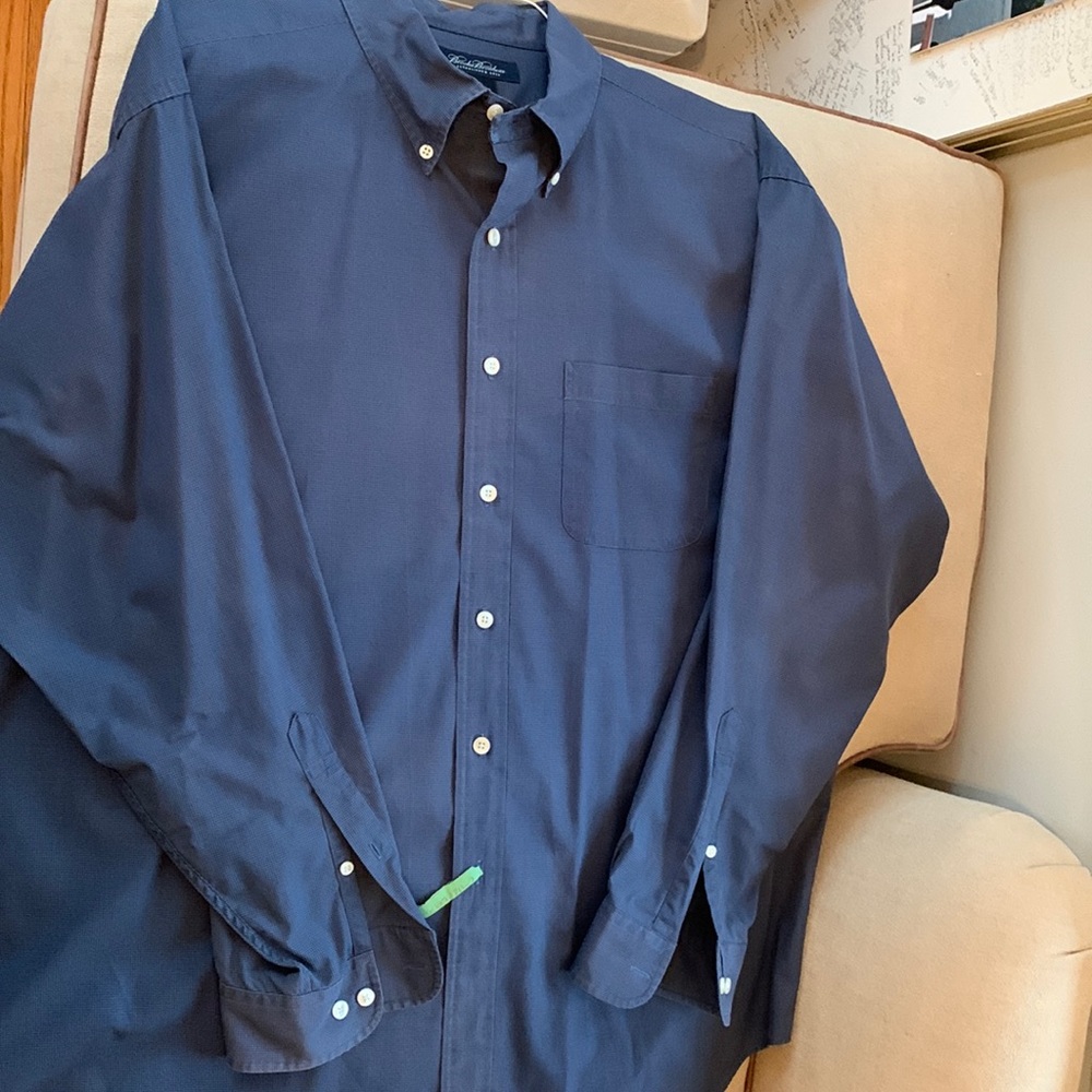 Brooks Brothers Blue mini check button down XL